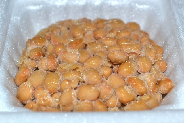納豆の「小粒vs大粒」、科学的に美味しいのはどっち！？
