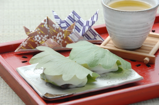 和菓子で季節を感じよう！春夏秋冬それぞれの和菓子の特徴