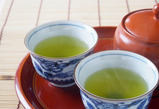 緑茶の抗菌作用を最大限引き出すには水の硬度が重要だった