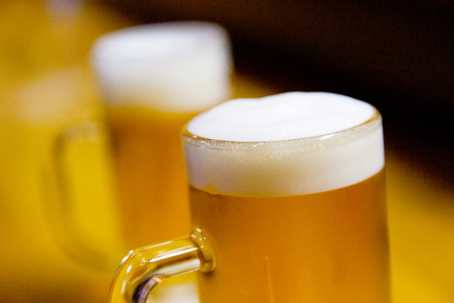 ビール大国チェコには泡だけのビールがあるらしい！！そもそもビールはなぜ泡が立つのか。