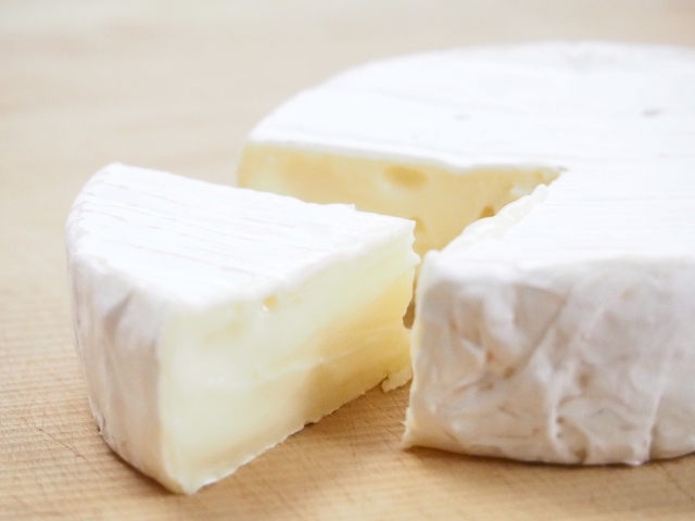 チーズ中毒の秘密とは？2つの観点から考える