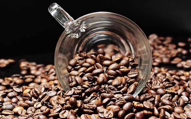 コーヒーは飲むより嗅ぐ時代？アロマでポジティブ、仕事もスイスイ