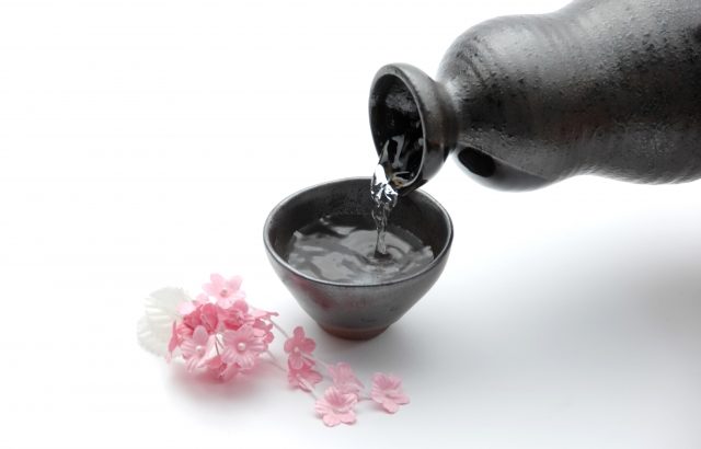 日本酒が美味しく飲める期間と「飲む」以外の活用法